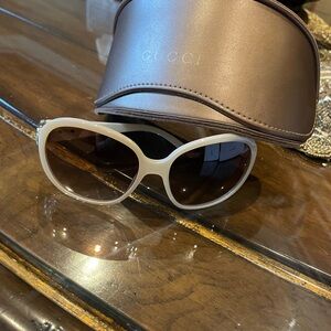 Gucci sunglasses